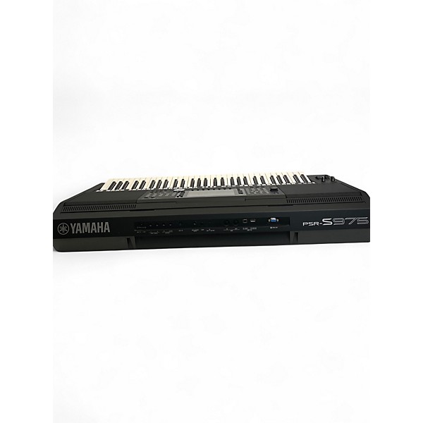 Used Yamaha PSRS975 Arranger Keyboard