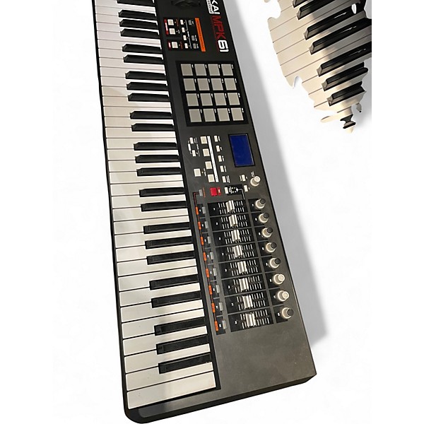 Used Akai Professional MPK61 61 Key MIDI Controller