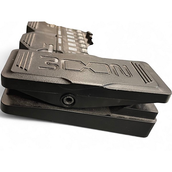 Used Zoom G1X FOUR Effect Processor