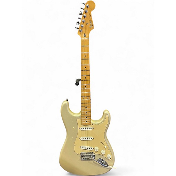 Used Fender 60th Anniversary Stratocaster Blizzard Pearl Solid Body Electric Guitar