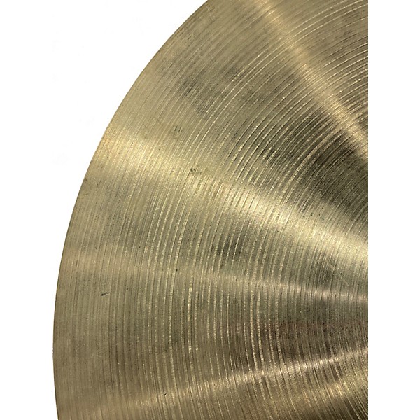Used Zildjian 16in AVEDIS MEDIUM THIN CRASH Cymbal