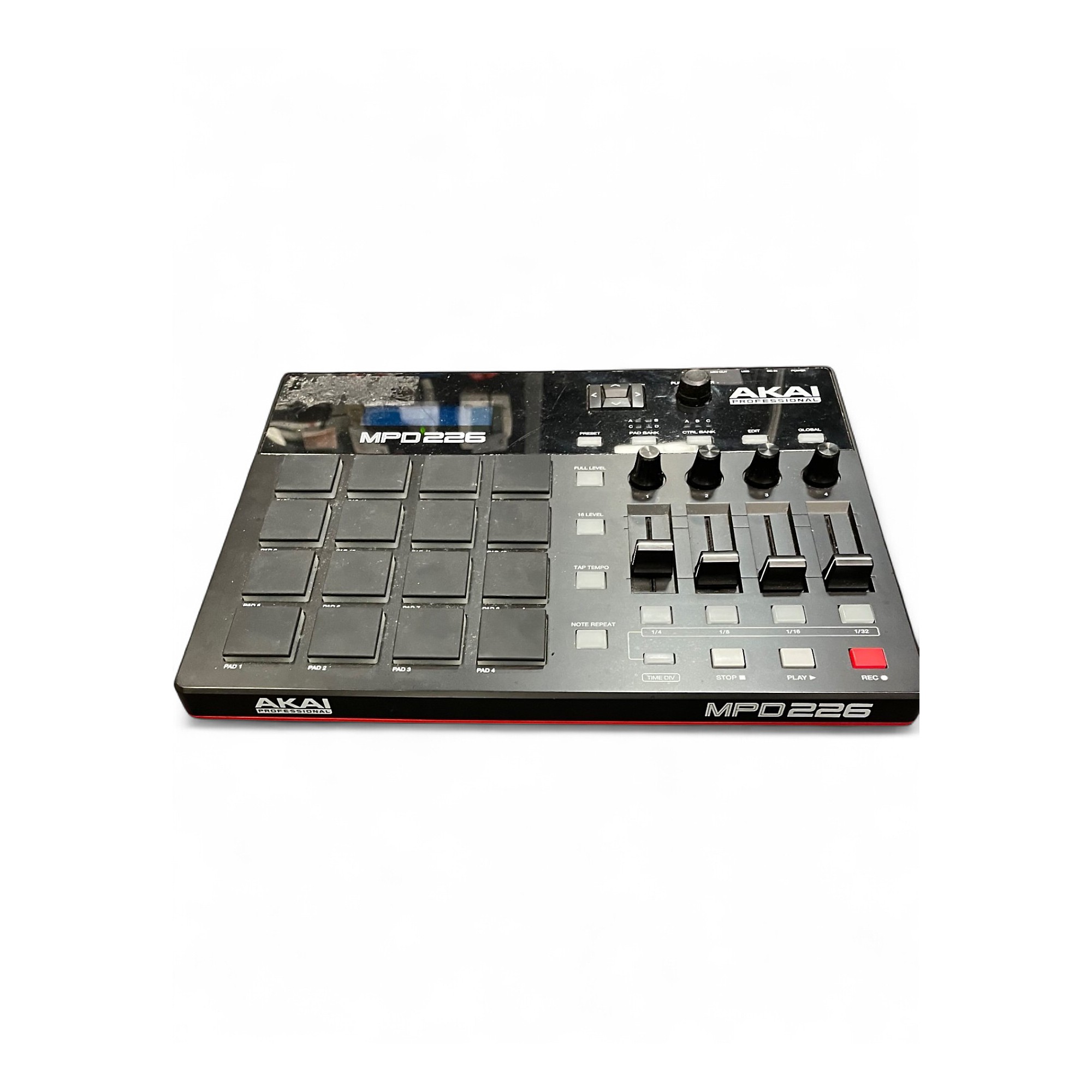 Used Akai Professional MPD226 MIDI Controller | Guitar Center