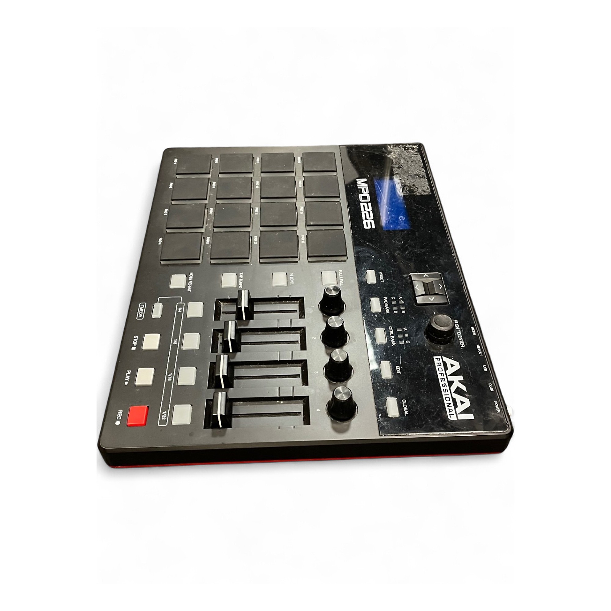 Used Akai Professional MPD226 MIDI Controller | Guitar Center