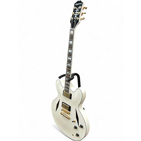 Used Epiphone EMILY WOLFE SHERATON- WHITE WOLFE Pearl White Hollow Body Electric Guitar