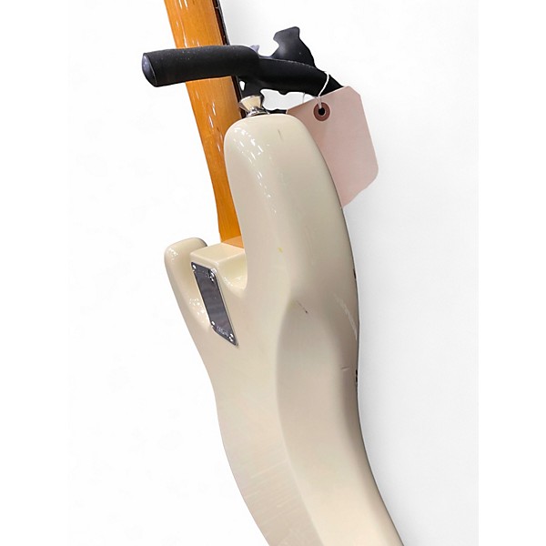 Used 2024 Fender AMERICAN VINTAGE II 1960 P BAS Olympic White Electric Bass Guitar