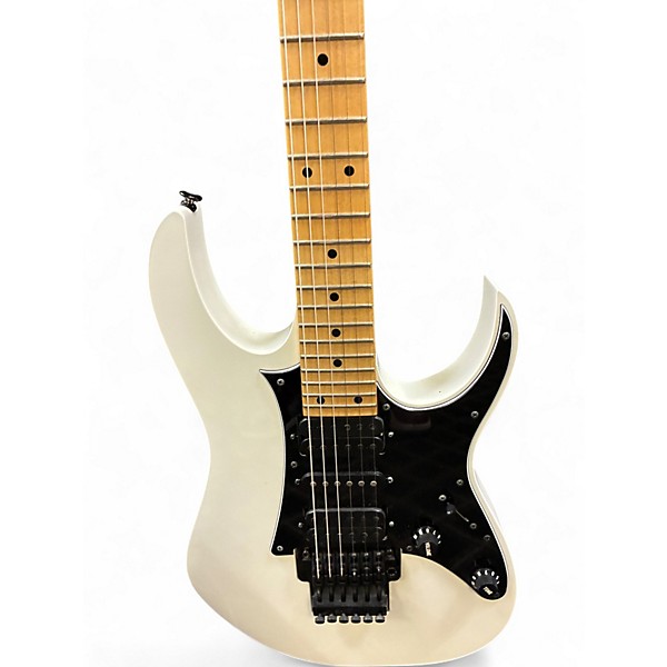 Used Ibanez RG550 Arctic White Solid Body Electric Guitar