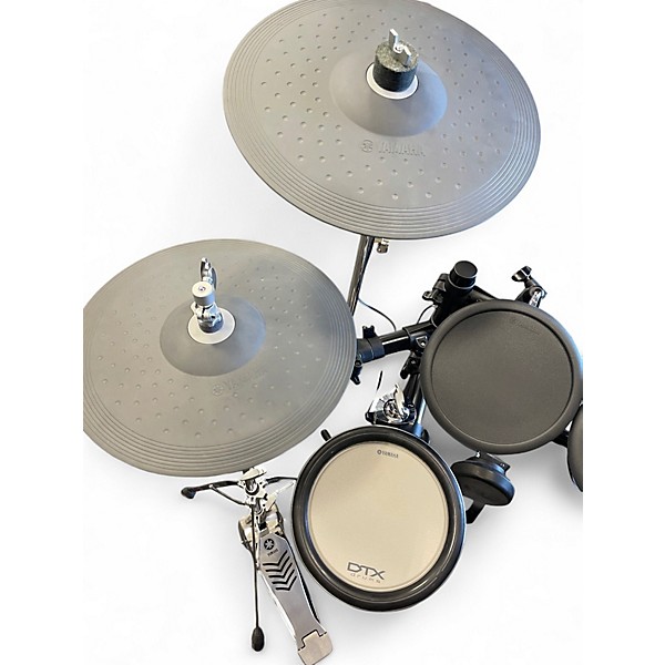 Used Yamaha dtx502 Electric Drum Set
