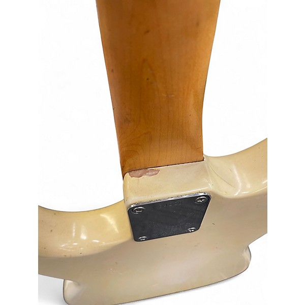 Vintage 1962 Fender Musicmaster White Solid Body Electric Guitar