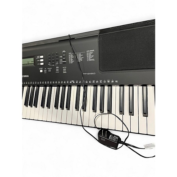 Used Yamaha PSREW310 Digital Piano