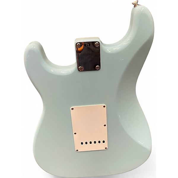 Used Fender Classic Series 1950S Stratocaster Daphne Blue Solid Body Electric Guitar