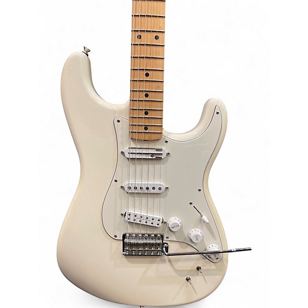 Used Fender Ed O'Brien Sustainer Stratocaster Olympic White Solid Body Electric Guitar