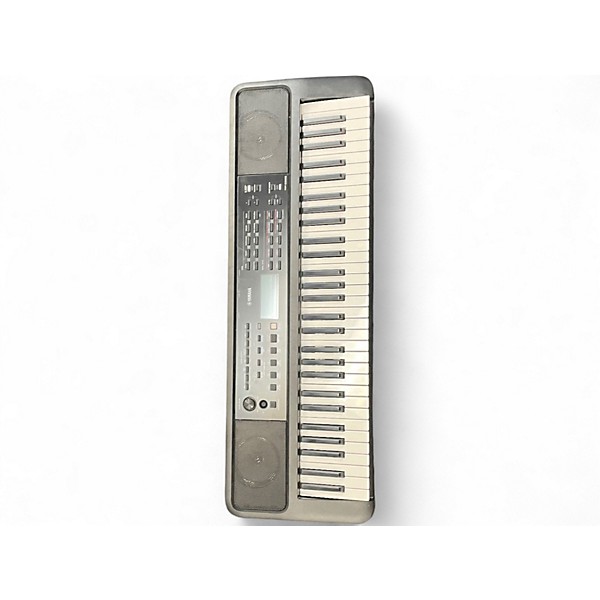 Used Yamaha PSR-E383 Digital Piano