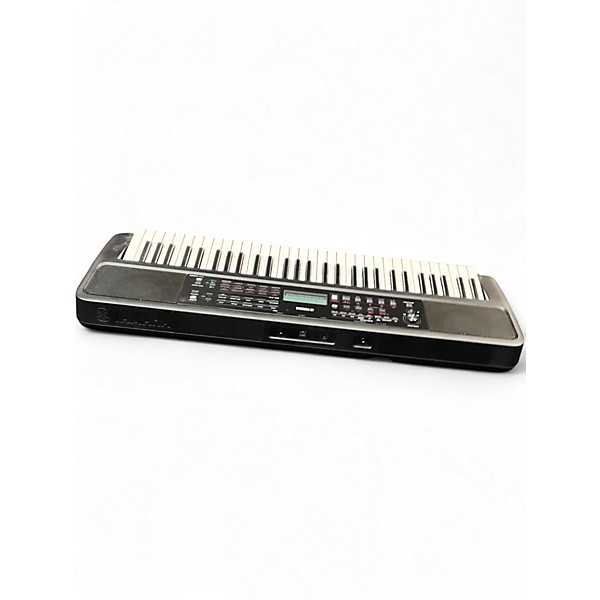 Used Yamaha PSR-E383 Digital Piano