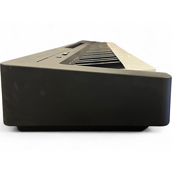 Used Yamaha P143 Digital Piano