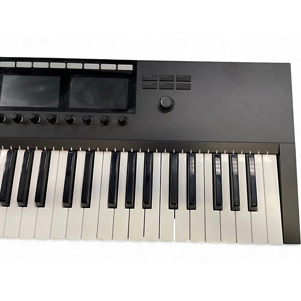 Used Native Instruments Komplete Kontrol S49 MIDI Controller