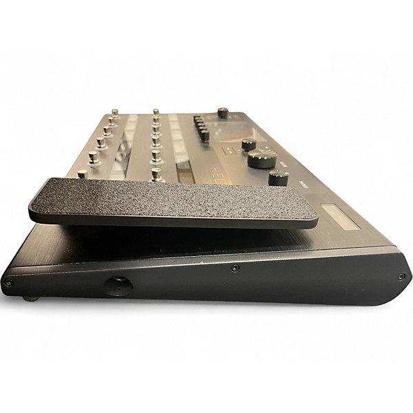 Used Line 6 Helix Effect Processor