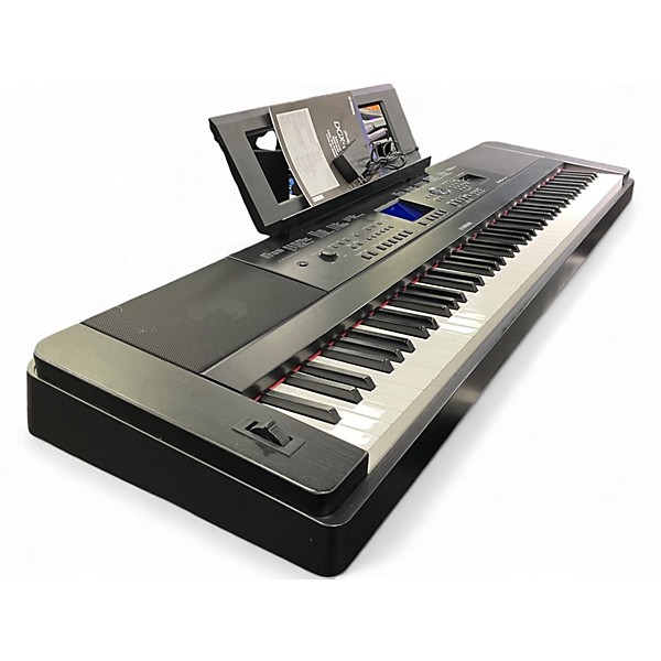 Used Yamaha DGX660 Portable Keyboard