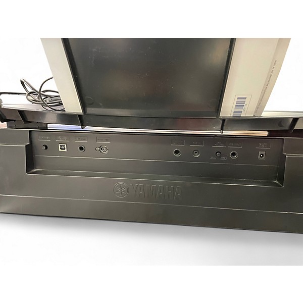 Used Yamaha DGX660 Portable Keyboard