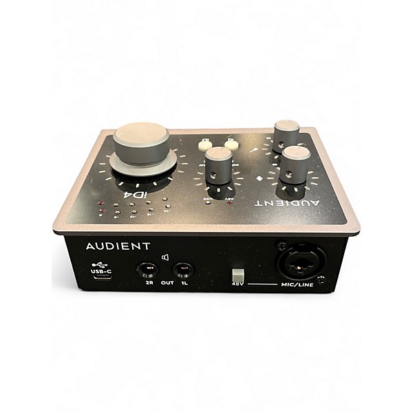 Used Audient ID4 MKII DESKTOP 2X2 Audio Interface