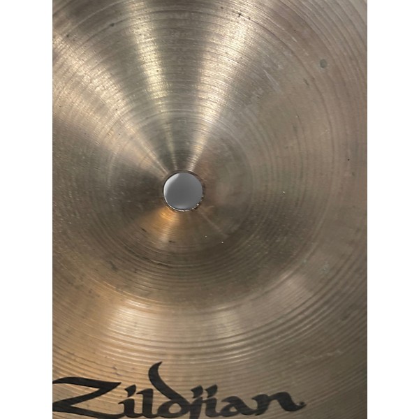 Used Zildjian 16in A CUSTOM MEDIUM THIN CRASH  Cymbal
