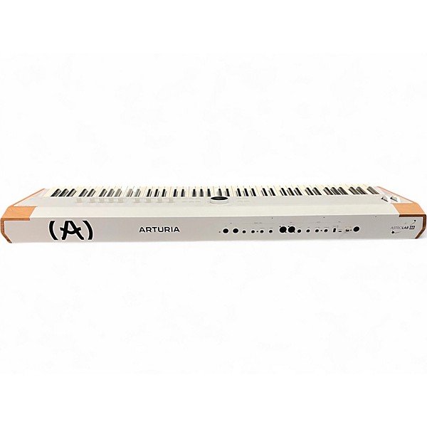 Used Arturia ASTROLAB 88 Keyboard Workstation
