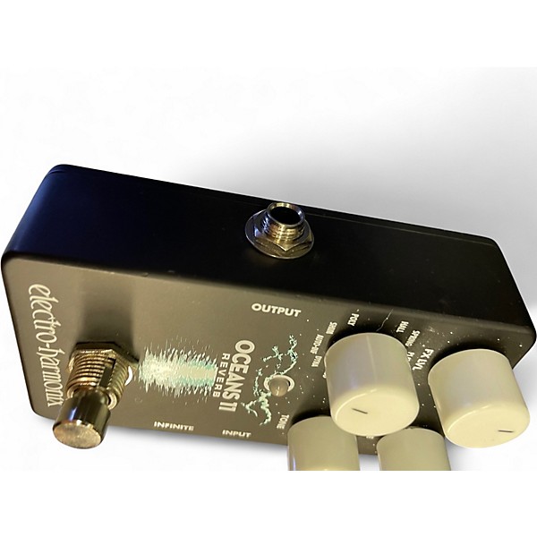 Used Electro-Harmonix Oceans 11  Reverb Effect Pedal