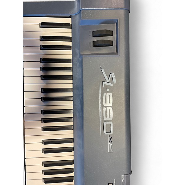 Used Studiologic SL990 Pro 88 Key MIDI Controller