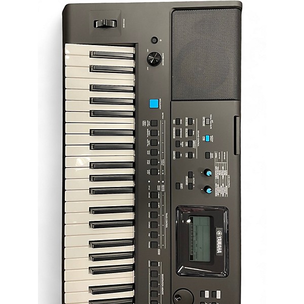 Used Yamaha PSRE473 Portable Keyboard