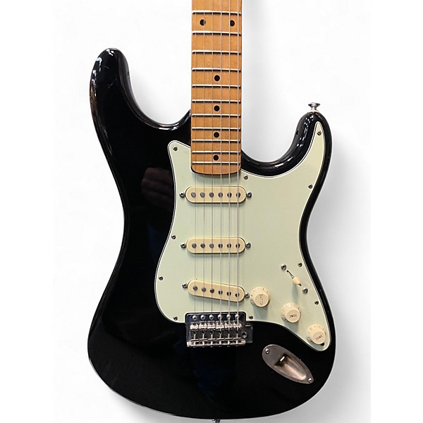 Used Grand Prix dtw200b Black Electric Guitar