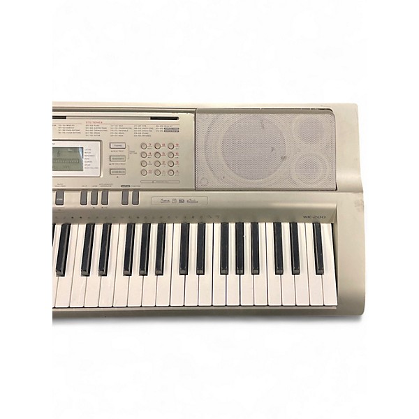 Used Casio WK200 76 Key Keyboard Workstation