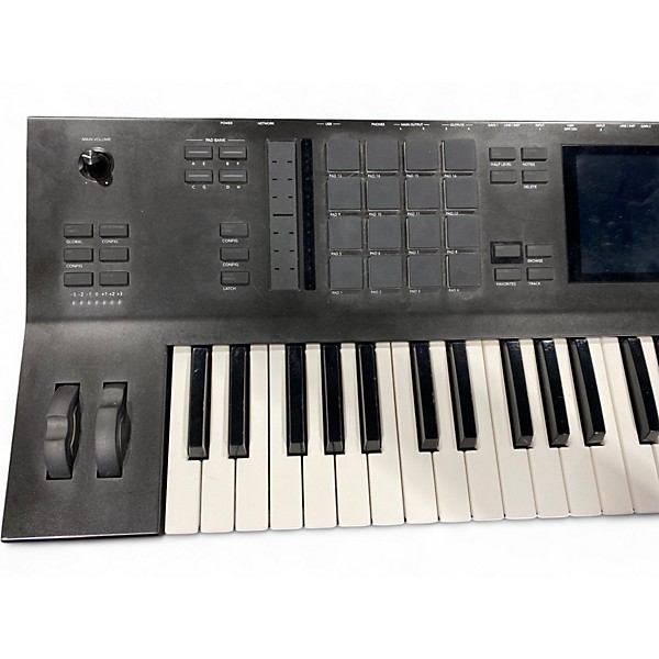 Used Akai Professional MPC Key 61 Keyboard Workstation