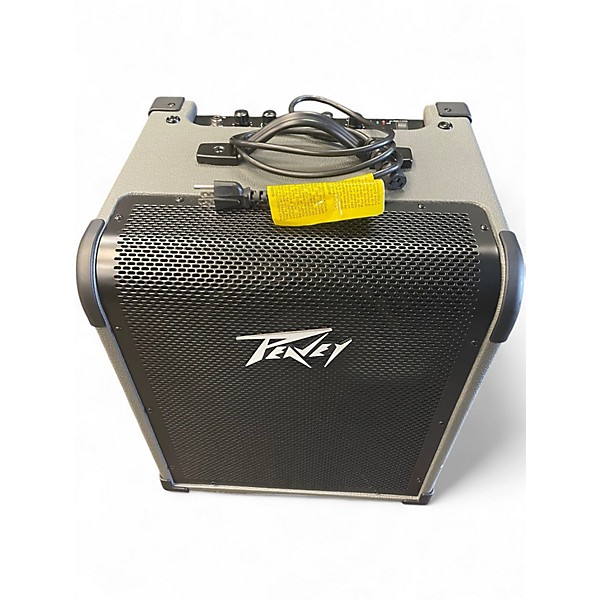 Used Peavey MAX 100 Bass Combo Amp