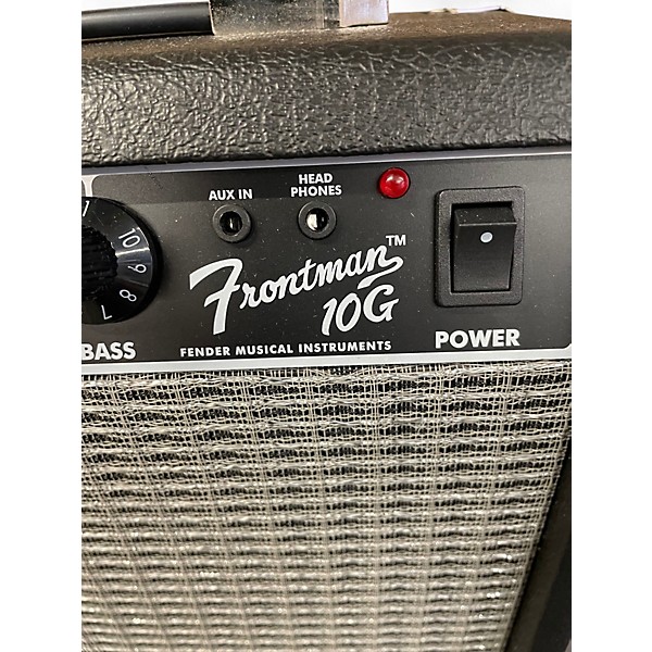 Used Squier Frontman 10 Guitar Combo Amp