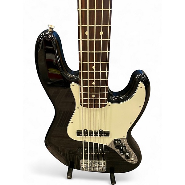 Used 2021 Fender Player Jazz Bass Black Electric Bass Guitar