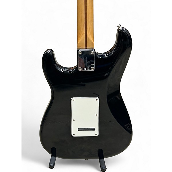 Used 2018 Fender SPECIAL EDITION STANDARD STRATOCASTER Black Solid Body Electric Guitar