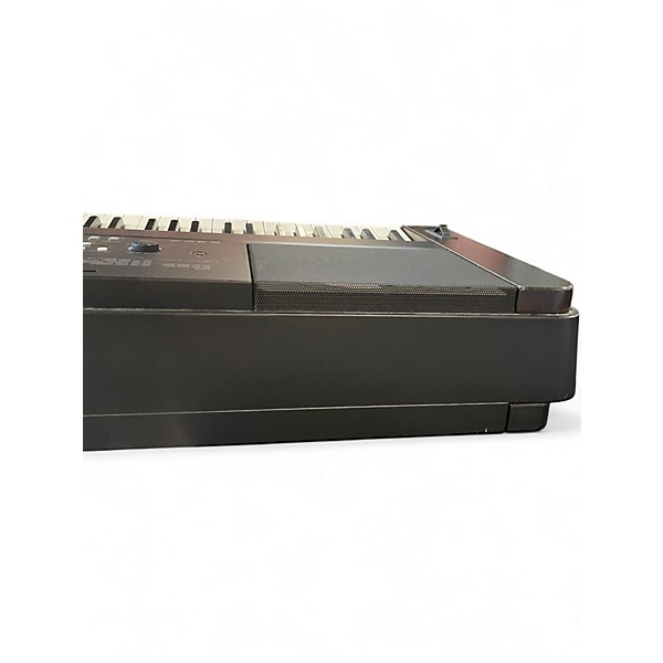 Used Yamaha DGX650 88 Key Portable Keyboard