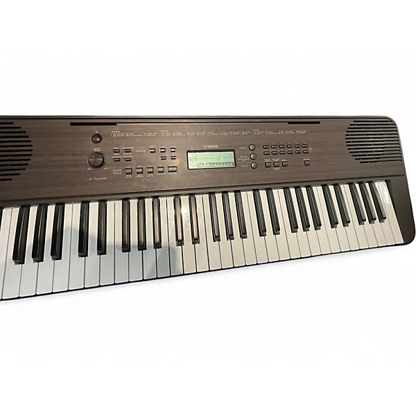 Used 2020s Yamaha PS 380 Portable Keyboard