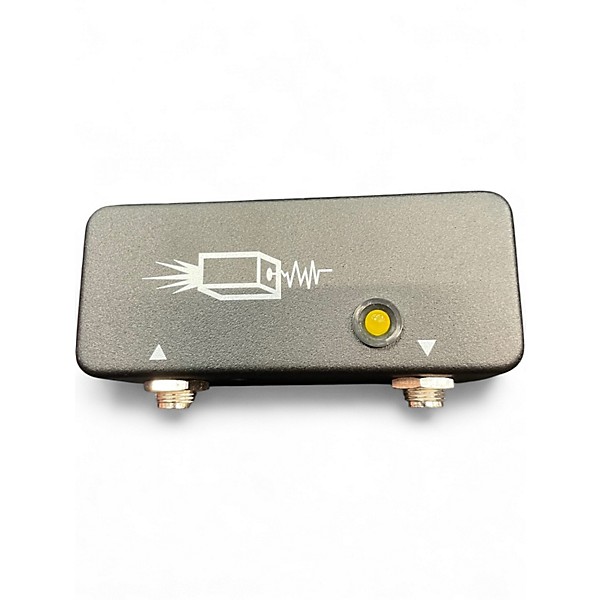 Used JHS Pedals Little Black Buffer Effect Pedal