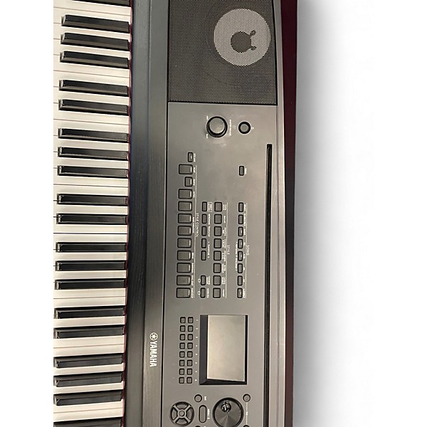 Used Yamaha DGX670 Portable Keyboard