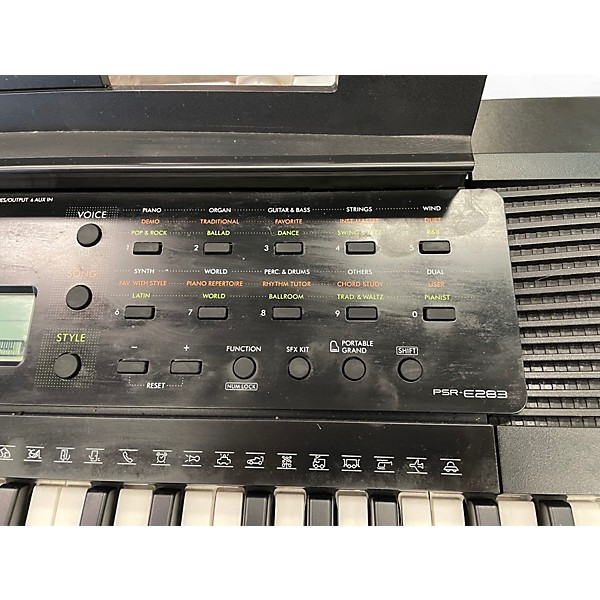 Used Yamaha PSRE283 Portable Keyboard