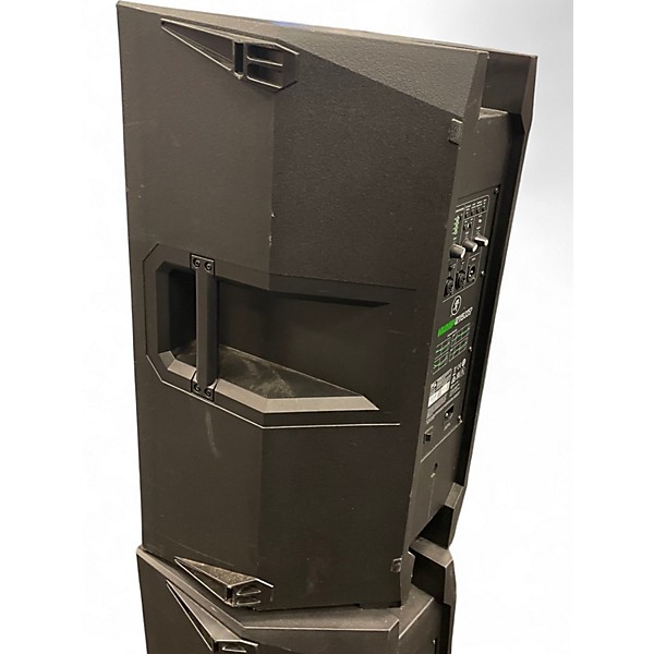 Used Mackie THUMP 215 XT Power Amp