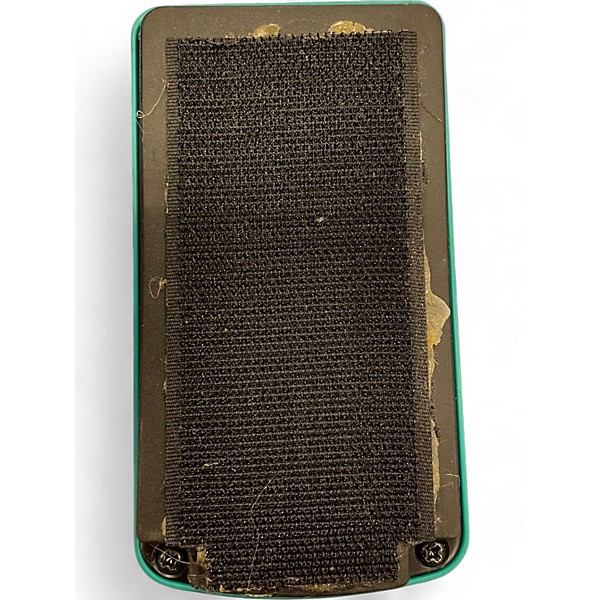 Used Behringer CS400 Compressor Sustainer Effect Pedal