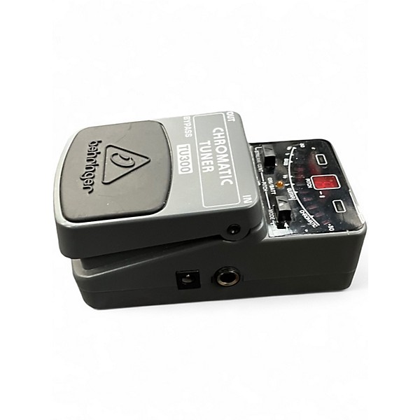 Used Behringer TU300 Chromatic Tuner Pedal