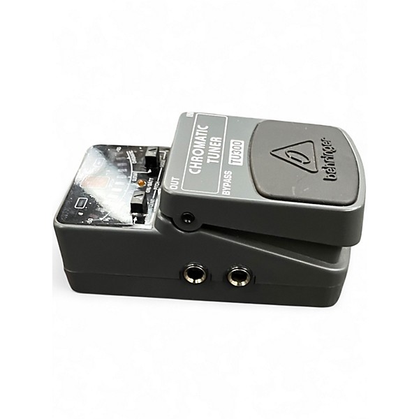 Used Behringer TU300 Chromatic Tuner Pedal