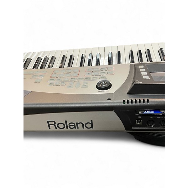 Used Roland E-60 Keyboard Workstation