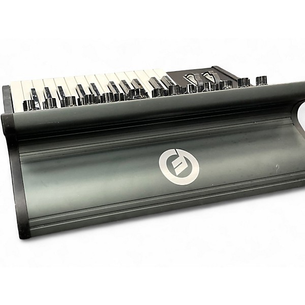 Used Moog SUB PHATTY Synthesizer