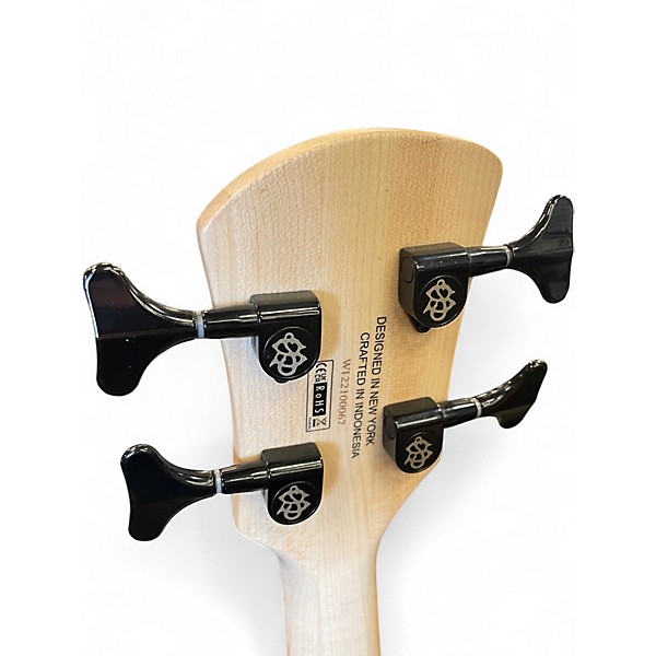 Used Spector Performer 4 WHITE Electric Bass Guitar