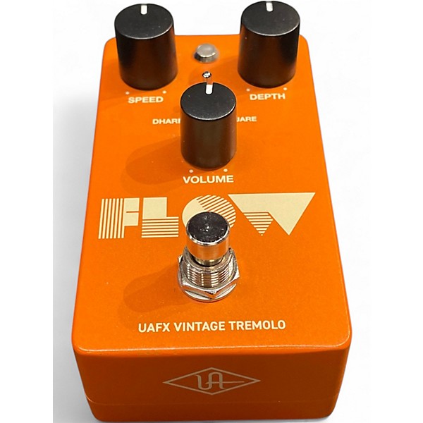 Used Universal Audio Flow Vintage Tremolo Effect Pedal