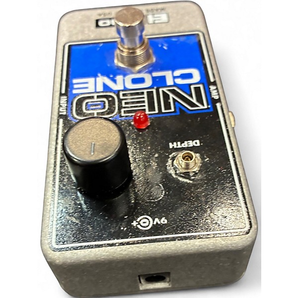 Used Electro-Harmonix Neo Clone Analog Chorus Effect Pedal