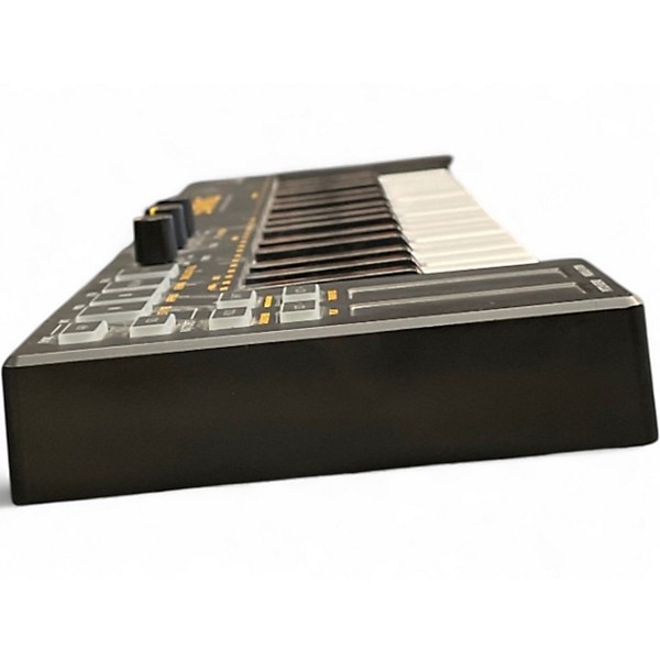 Used Behringer Swing Keyboard Workstation